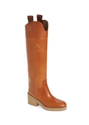 Tanned warm leather riding boots with round toe