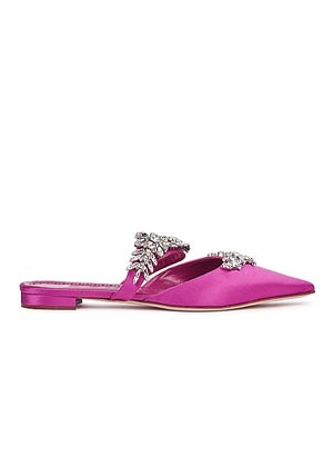 Flat Shoe Trends Summer 2022: embellished pink satin mules with pointed toe